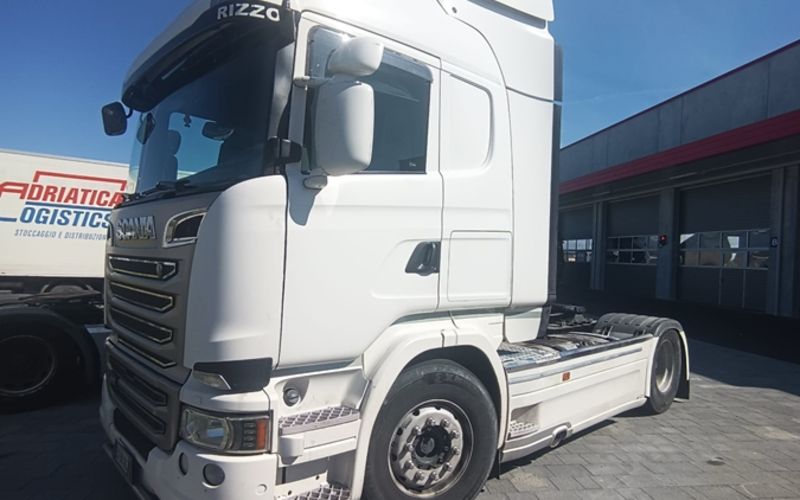 Scania R 490 HIGH LINE - VEICOLI INDUSTRIALI PIVA S.R.L.